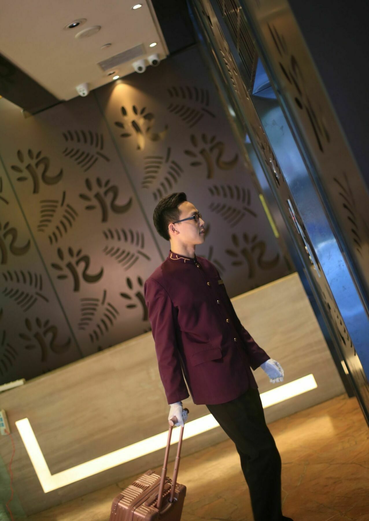 Relax Season Hotel Dongmen Shenzhen Exterior photo